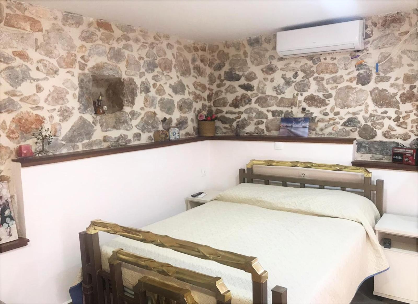 Villa Metaxias House Leonídion Esterno foto