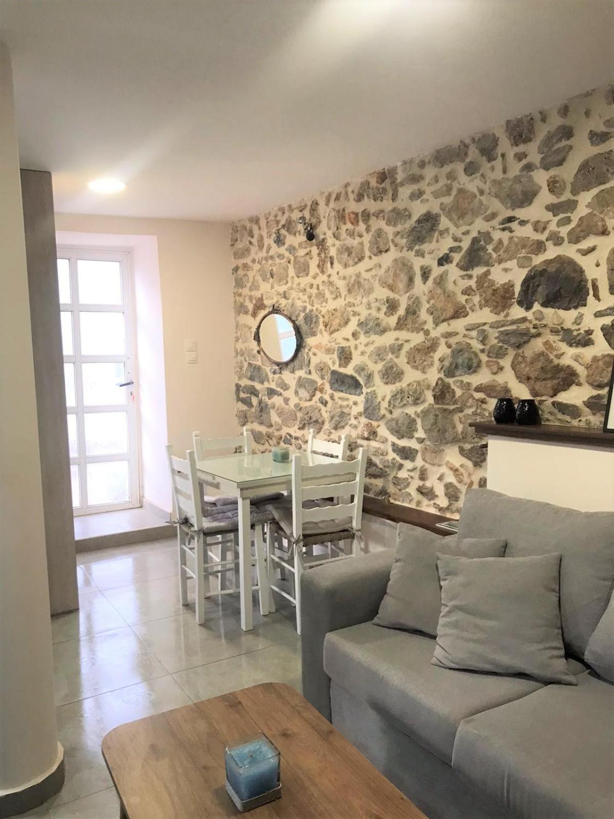 Villa Metaxias House Leonídion Esterno foto